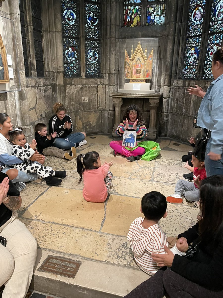 Our <a href="/RCLADetroit/">RobertoClementeLearningAcademy</a> PreK students and families at <a href="/DIADetroit/">Detroit Inst of Arts</a> for the DIA Kids program! The group enjoyed the preschool-focused galley experience, read aloud, and studio art project ❤️🎨🖼️#DPSCD