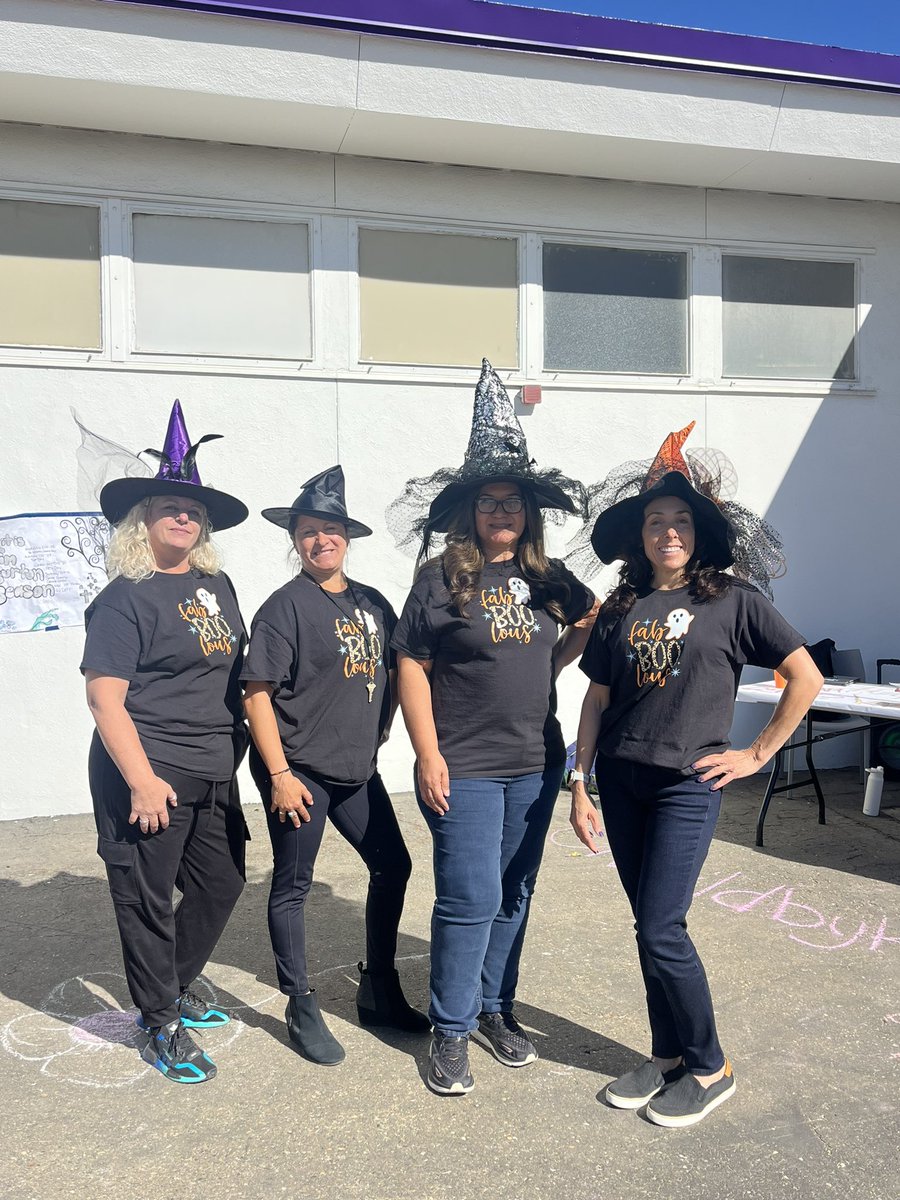 👯‍♂️ Spirit Week Highlight: Twin Day! 👯‍♀️