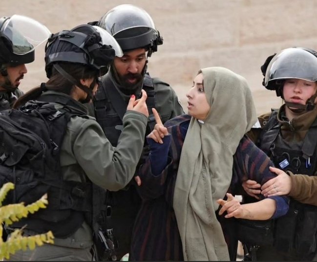 "Senin Rabbin hiçbir şeyi unutacak değildir."
Meryem/64