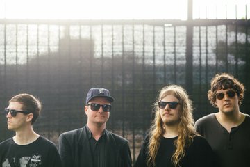 Sound_Pod's tweet photo. We're back with a tale about a border town tormented by a mysterious sound, and the defiant chorus of sonic art their story inspired. Featuring: Protomartyr, Windsor Hum Band, Brian Garbet, Christine Hume, Eric Welton, Adam Makarenko and Jamaal May. https://t.co/EYeRY4cqCJ https://t.co/beBpMd9rBf