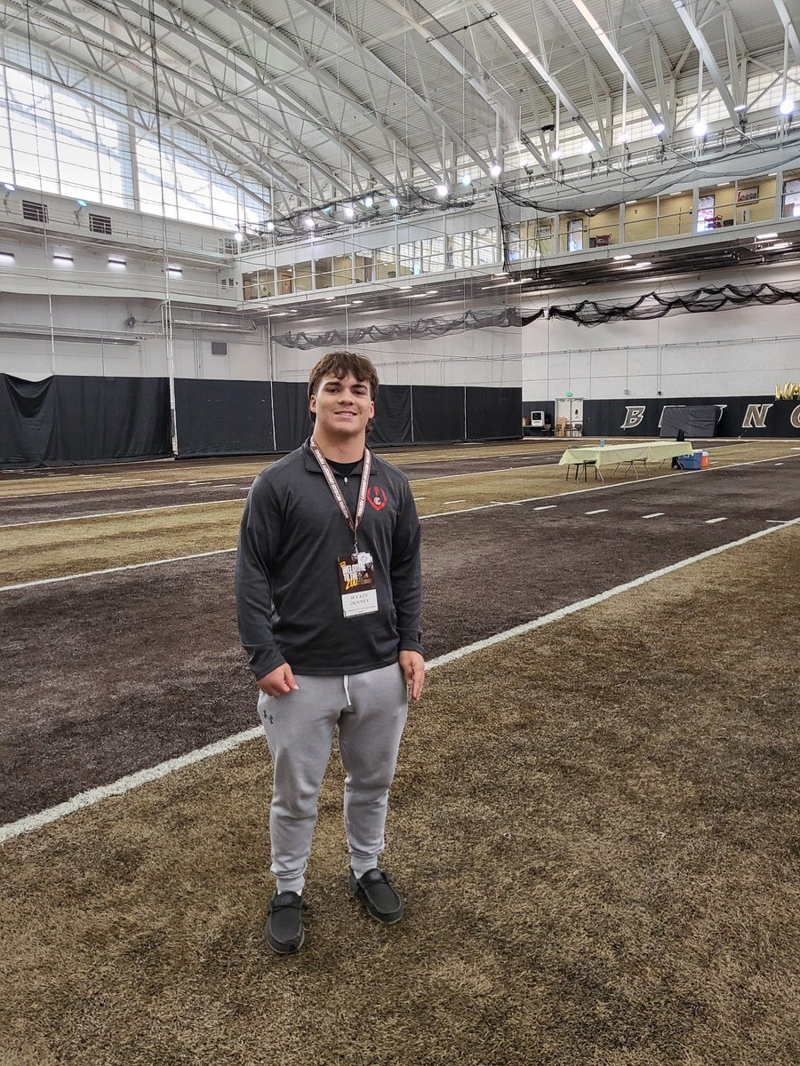denney_wyatt1's tweet photo. Thank you so much @CoachLT39 and @WMU_Football for having me this weekend!! Great Win!! @AndrewRatliff17 @RBCoachPaige https://t.co/ObzacfxSyi