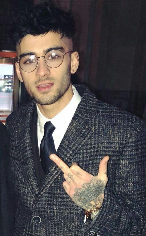 — #zayn <a href="/zaynmalik/">zayn</a>