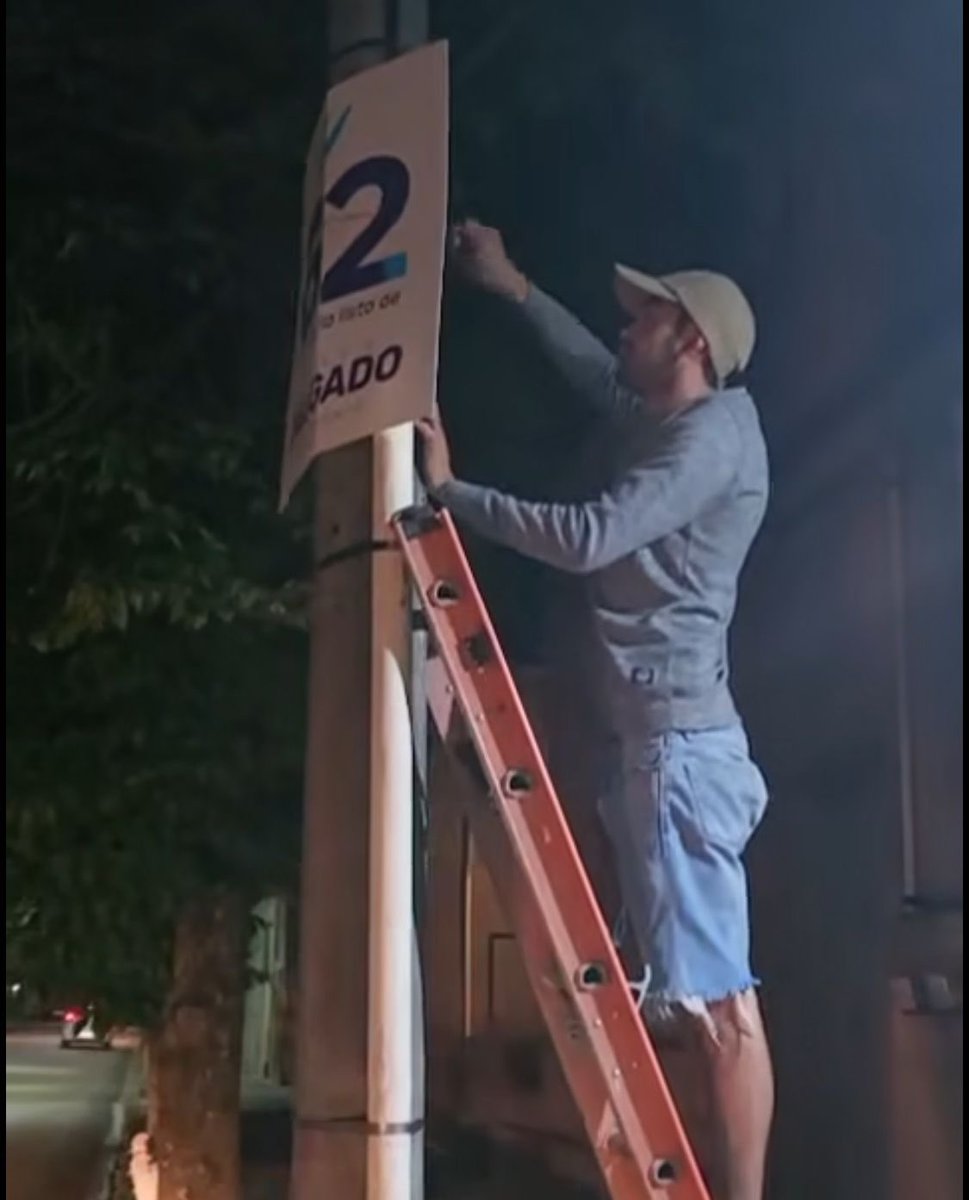 Apenas concluida la campaña comenzamos a retirar toda nuestra carteleria de las calles 🙌🏻