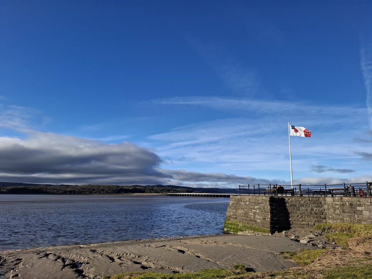 RussJTaylor's tweet photo. Great to see the Royal British Legion @PoppyLegion flag flying proud on #Arnside pier today #PoppyAppeal https://t.co/zSc0MiLoKM