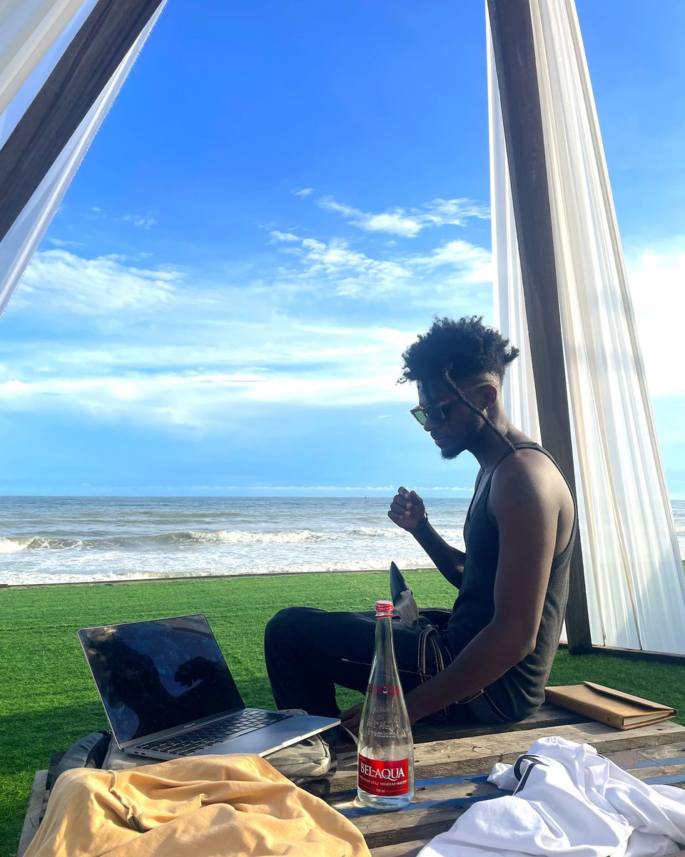 DeonBoakye's tweet photo. Camp with DeeBee🇬🇭.. #LoveGhana ❗️ https://t.co/ZXLa9RzISK
#HighLifeStyle #HighLifeMusic ❗️ https://t.co/xfrpDh7T5u