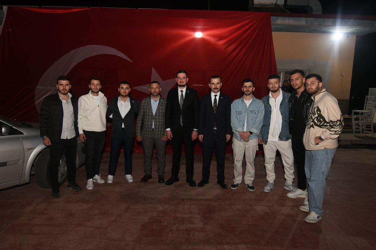 enestunca54's tweet photo. Cumhuriyetimizin 101. Yılını, İl Başkanlığımızın düzenlediği programda teşkilatlarımızla birlikte kutladık.

Ne mutlu Türküm diyene! https://t.co/fWqvK7n9tq