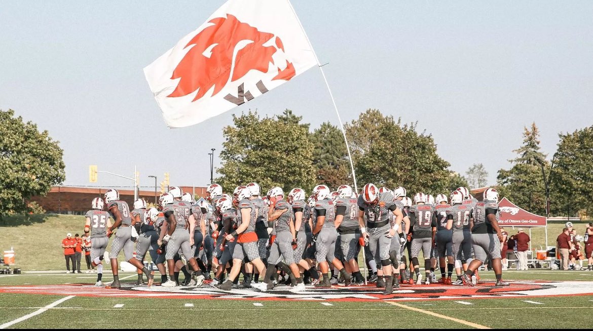 I am proud and excited to announce I have received an offer from York University!!! 

<a href="/Djanke7/">Dexter Janke</a> <a href="/SnapChap94/">Mack Chapman🦁</a> <a href="/RecruitReady/">Recruit Ready</a>