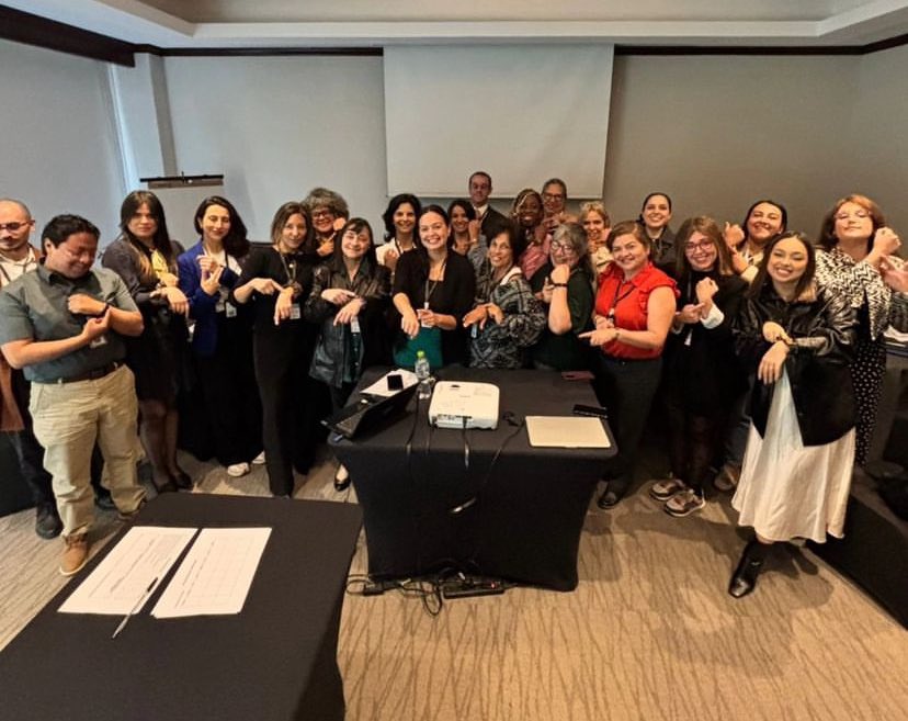 CurielRusinol's tweet photo. Fue interesante participar hoy en el marco del Congreso Regional WiN ARCAL del Taller sobre herramientas para gestionar el tiempo, dictado por Leticia Montiel de 🇵🇾 . #FuerzaLaboral
#ExitoProfesional
#MujeresEstrategas 
Tu tiempo, tu vida https://t.co/jsohSh0aYn