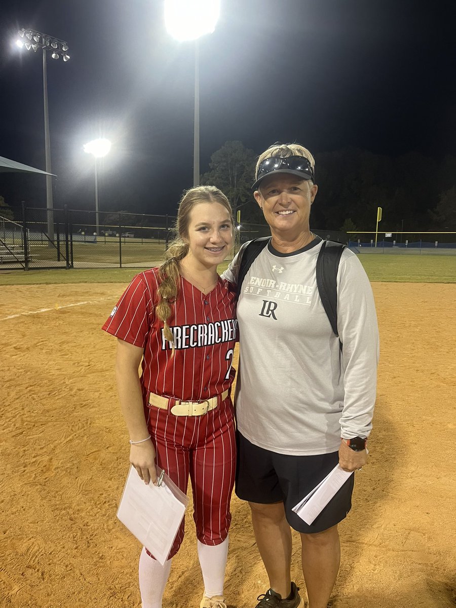 I had a great time at the Carolina Elite showcase and camp!! Thank you to all the coaches that gave me great feedback!! <a href="/Softball_CoachB/">Coach Bennett</a> <a href="/Coach_MariCook/">Mari Cook</a> <a href="/HollarShena/">Shena Hollar</a> <a href="/MasonSoftball/">George Mason Softball</a> <a href="/CatawbaSoftball/">🥎Catawba Softball🥎</a> <a href="/larousa6/">Kevin LaRousa</a> <a href="/FC_LaRousa/">Firecrackers LaRousa</a>