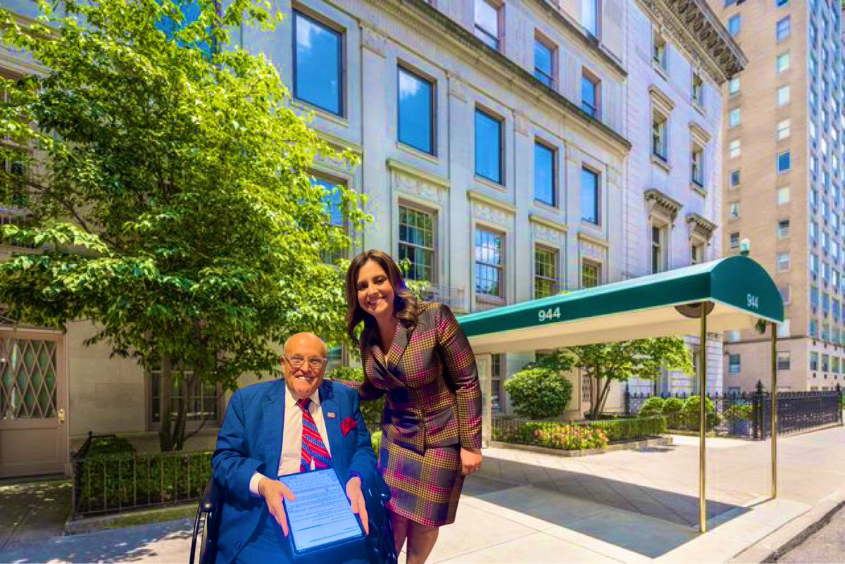 NotHoodlum's tweet photo. Rudy Giuliani is wheeled out of his apartment as Ruby Freeman and Shaye Moss move in. https://t.co/hKPWHFI03Z