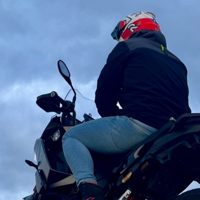 unaidobaran's tweet photo. #NuevaFotoDePerfil https://t.co/phQbwwwyBs