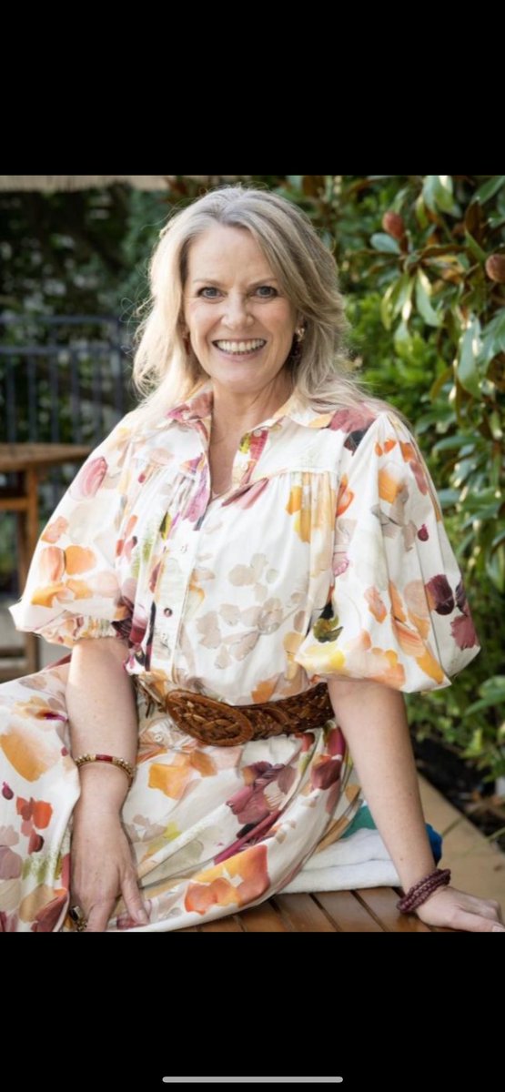 LinleeDale's tweet photo. In a world full of Paul’s chose to be the Melanie.
We need more of them 🙁🥺🥲🙃
#bringbackmel
@CowdenLucinda https://t.co/kC6blAfnFL