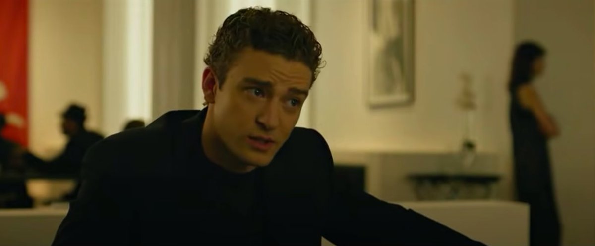 Travon's tweet image. "Losing 200,000 subs isn't cool. You know what's cool? Losing a million subs."