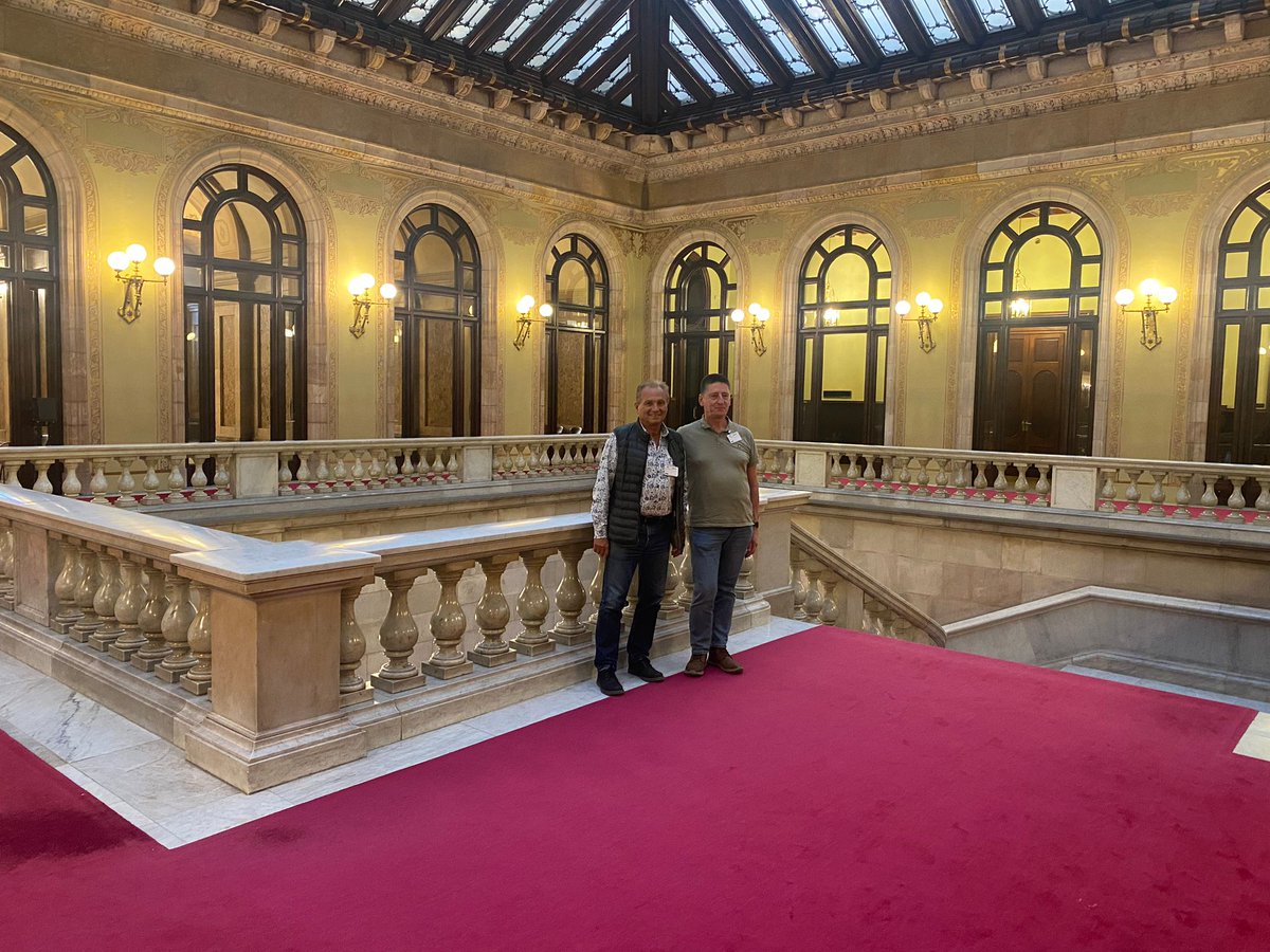 Federació Naturista-Nudista de Catalunya (@fednatnudcat) on Twitter photo Aquest dimarts 29 d’octubre de 2024 hem acabat una ronda d’entrevistes amb diputats del Parlament de Catalunya. En les reunions hi ha participat Segimon Rovira Comas @segimonrovira, Núria Portí Freixas <a href="/Nuriapfrei/">Núria Portí Freixas</a> i Manel Mondéjar Aluja en representació de la FNNC.
Fil 👇 (1/9) Aquest dimarts 29 d’octubre de 2024 hem acabat una ronda d’entrevistes amb diputats del Parlament de Catalunya. En les reunions hi ha participat Segimon Rovira Comas @segimonrovira, Núria Portí Freixas <a href="/Nuriapfrei/">Núria Portí Freixas</a> i Manel Mondéjar Aluja en representació de la FNNC.
Fil 👇 (1/9)