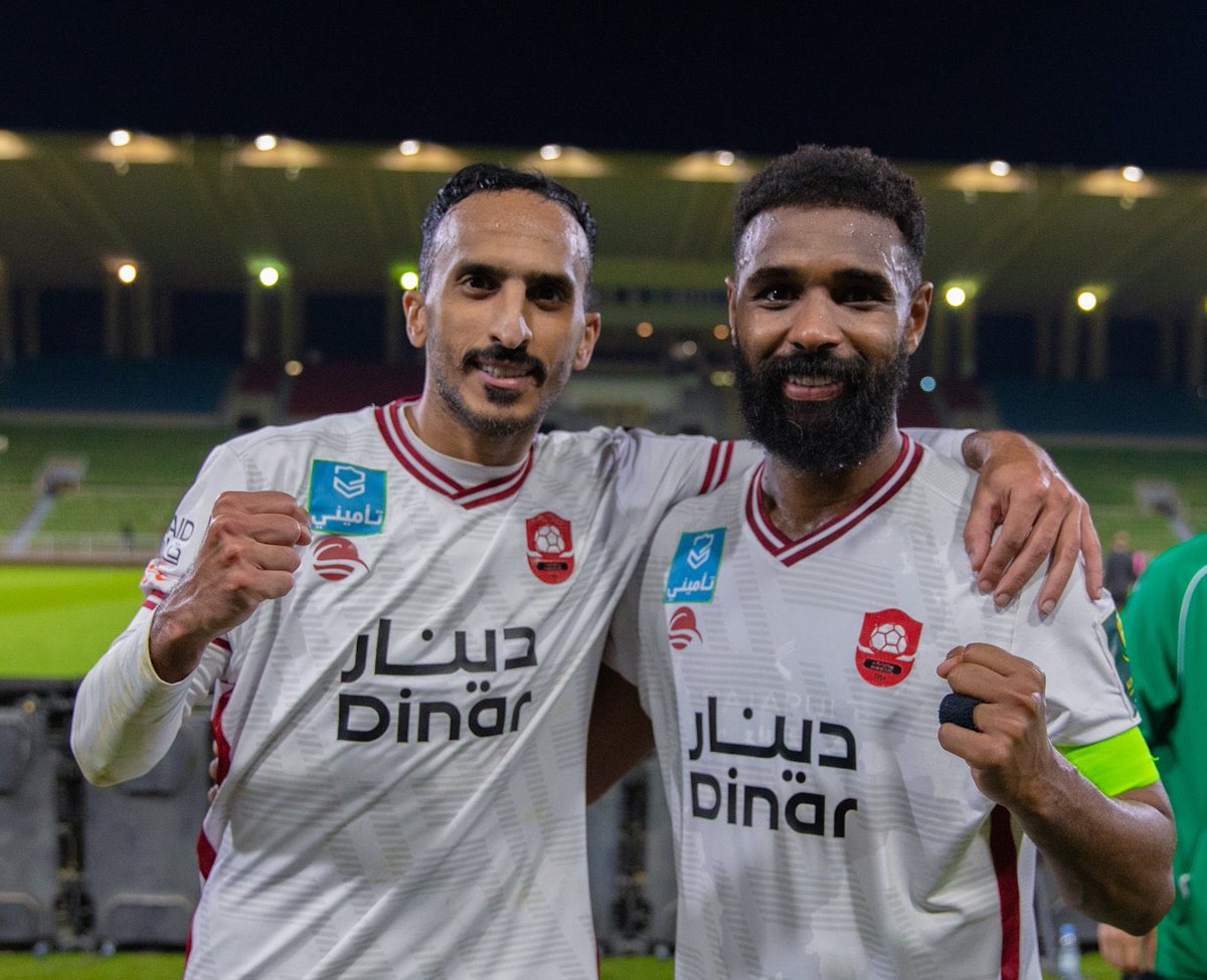al9l7i15's tweet photo. مبروكين التأهل وبإذن الله القادم افضل ❤️ @alraedclub https://t.co/MHuSoLIXlt