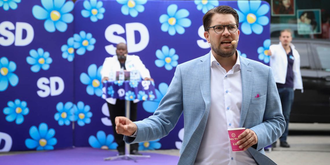 populismstudies's tweet photo. 📢📢Publication Alert!!!📢📢

A Speed Bump in the Road or the Start of an Uphill Journey? The Sweden Democrats and the 2024 European Parliament Election Setback

Author: Niklas Bolin (@NiklasBolin)

In the lead-up to the 2024 #EuropeanParliament election, many predicted gains for #populist parties across #Europe. While some #populists did see advances, the results were generally more moderate than expected. In #Sweden, the election bucked this trend, with left-wing parties making gains and the populist radical right facing an unexpected setback. The Sweden Democrats (SD) experienced a historic decline, marking the first time since their founding in 1988 that they lost ground compared to previous national and #EP elections. This analysis explores the Sweden Democrats' campaign #strategies, #results, and voter behavior, discussing what these outcomes mean for Swedish politics and the European landscape.

Read or Download here: https://t.co/QBWtXEc5pr