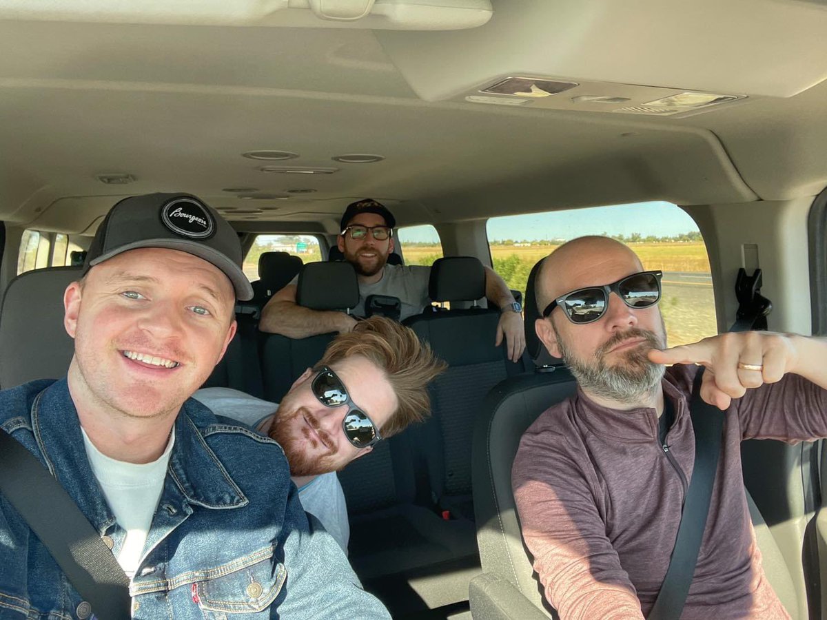 We’re off to Healdsburg, California today after a great night last night in Portland, Oregon! We’re currently driving down through Northern Cali and we will be live at The Raven Theater tonight at 7.30pm! Looking forward to playing this cracking venue again! 🤠