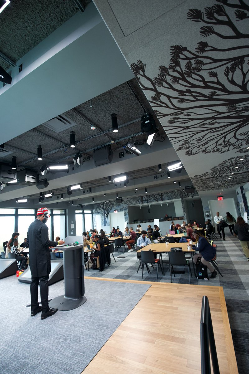 evansakanno's tweet photo. Wearing my Igbo attire on stage at Google’s Tech Equity Collective Innovate event felt like bringing a piece of home into the heart of tech. My presentation on “From Concept to Prototype - Al’s role in the future of Product Design” wasn’t just about tech; it was about creating space for Black voices, for us, by us.

This event was about collectively accelerating Black access, ambition, and advancement in tech. In that moment, I was reminded of why we do this—to lift each other, to open doors, and to pave the way for the next generation. We’re here, and we’re building this future together.