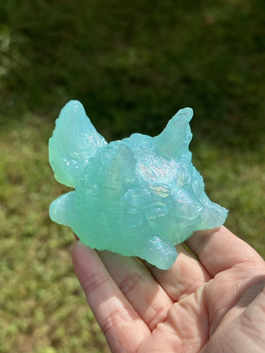 WTT for certain NC or pastel marble pours only.

I will be extremely picky with these, I hesitate to even offer them. I apologize!

I don’t know if what I want exists, so feel free to offer yours. I will keep unless I see exactly what I’m looking for.

ISO Weres/Demons 

#bstkits