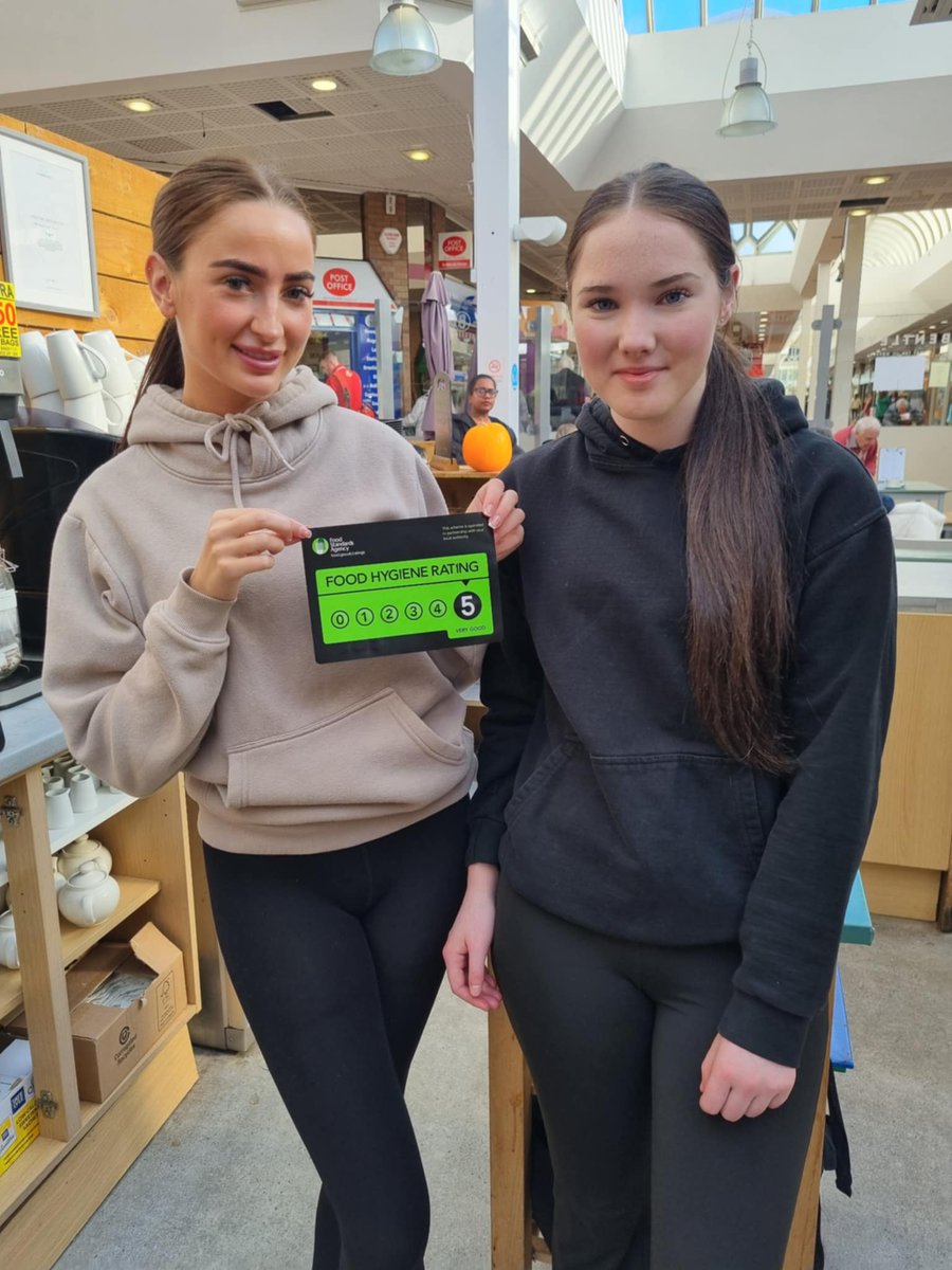 BentleysCoulby's tweet photo. Today we had a visitor at Coulby...

We are very pleased to say that we passed with flying colours, or that should be shooting stars.

Congratulations to Belle and the team for maintaining their 5-star Food Hygiene rating. Thank you Katie and Evie for modelling the renewed award. https://t.co/pfUSeanVx0