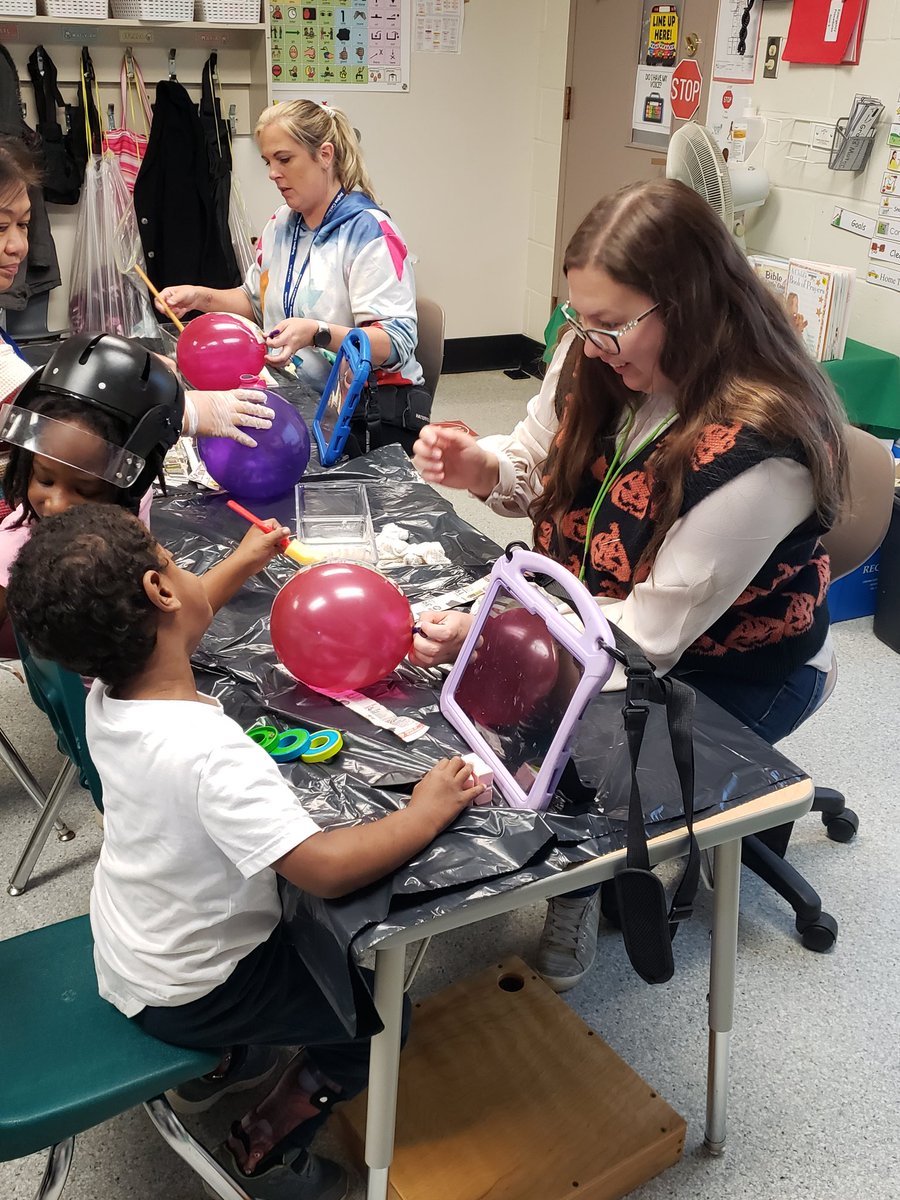 Even more pre Halloween fun! Here are the Believers making some paper mâché pumpkins.