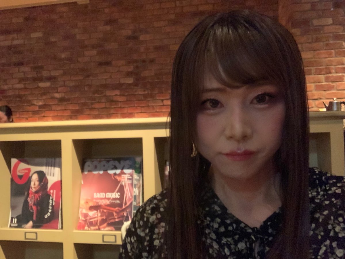 久々にカフェ巡り。今回はblue Note がプロデュースした新宿にあるBrooklyn Parlor スイーツとコーヒーをいただきました。雰囲気が最高に良かったです😃