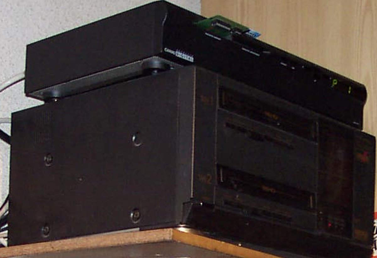 villaykorte's tweet image. ¡Qué tarjeta más rara tenía el deco de #digitalplus!