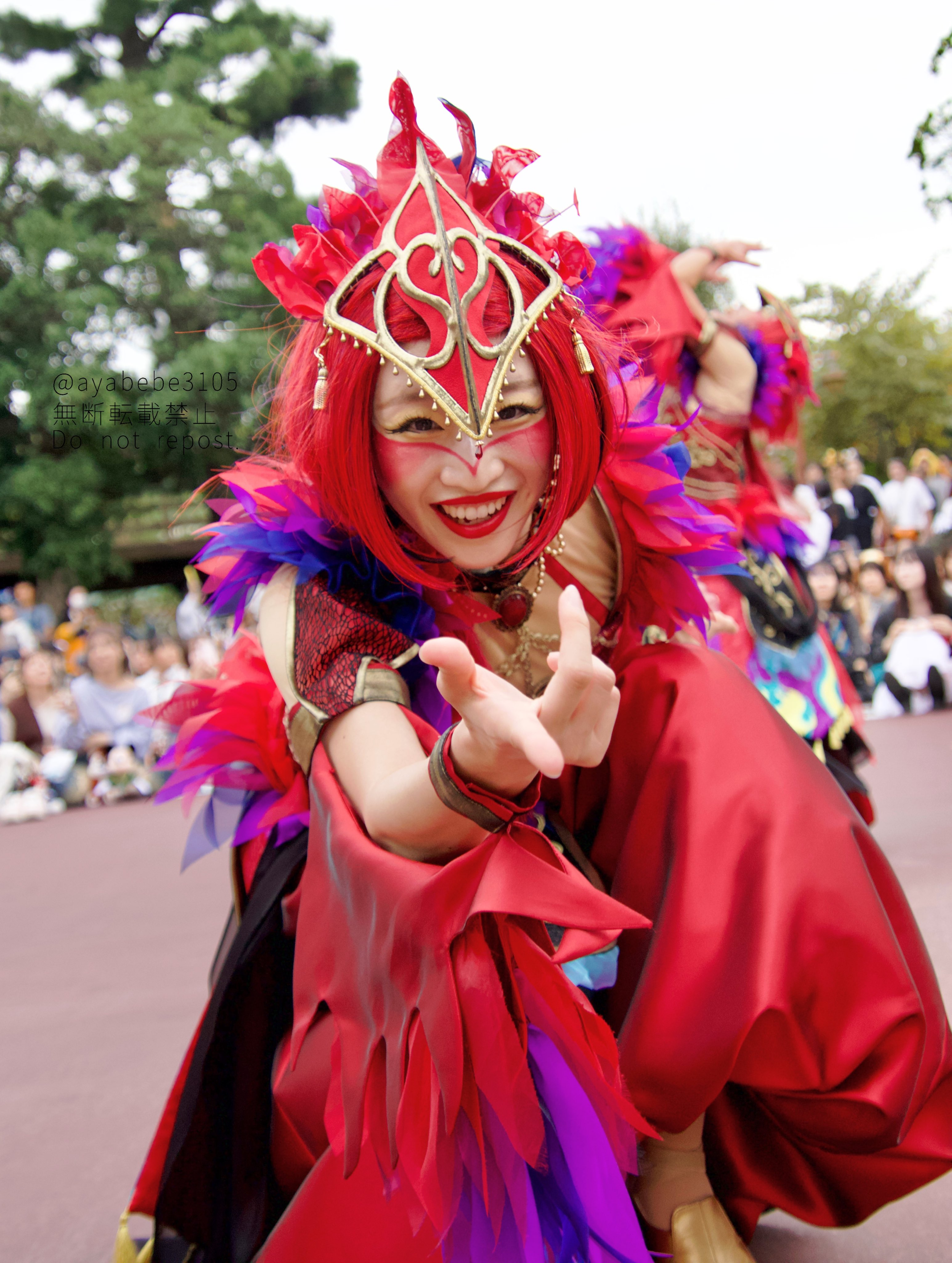 ディズニー ダンサー 足上げ 