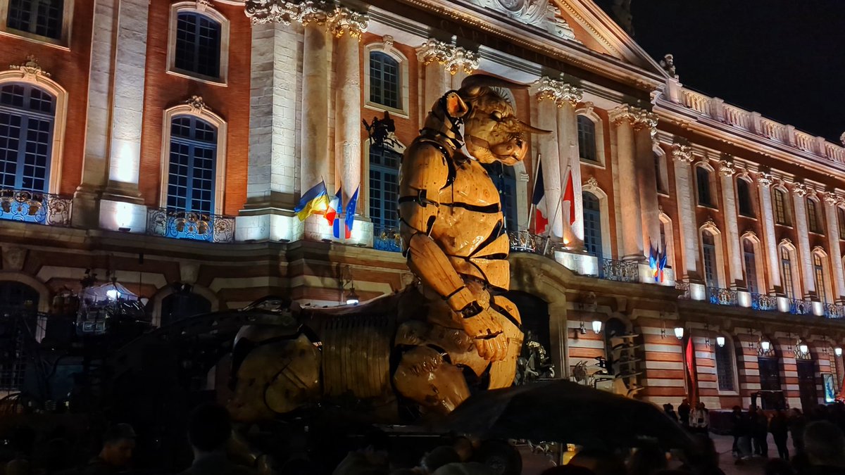 rues_oc's tweet photo. #Toulouse • “Le Gardien du Temple - La Porte des Ténèbres” : Acte 1 • 25 octobre 2024

➡️ https://t.co/XW7Fp4et6z https://t.co/7jaKhTpWxE
