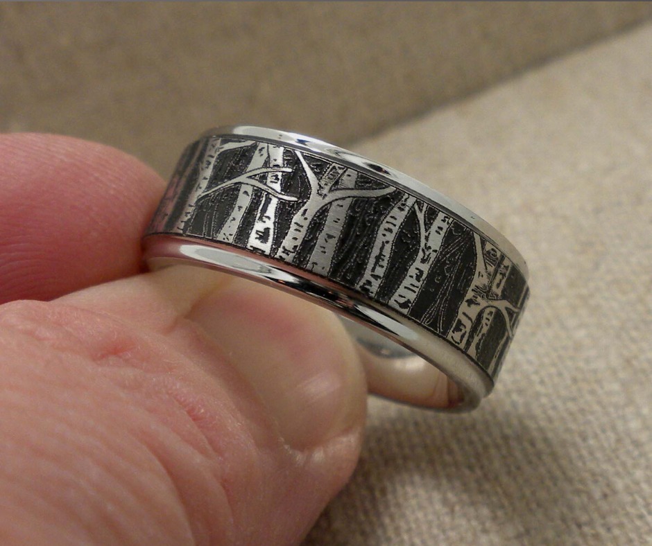 UniqueTitanium's tweet image. Cobalt Chrome Wedding Ring with Aspen Trees uniquetitaniumweddingrings.com/cobalt-chrome/…