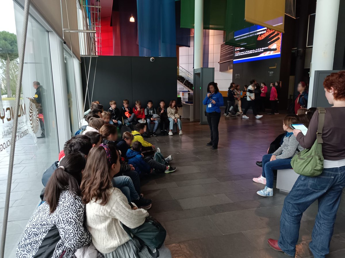 colenavacerrada's tweet photo. Este martes, las clases de quinto hemos salido rumbo al Museo Nacional de Ciencia y Tecnología (MUNCYT) de Alcobendas para participar en una serie de desafíos bajo la misión de "Salvar la Ciencia". 
¡Ha sido una experiencia inolvidable y llena de aprendizaje! https://t.co/LbshDQSRBp