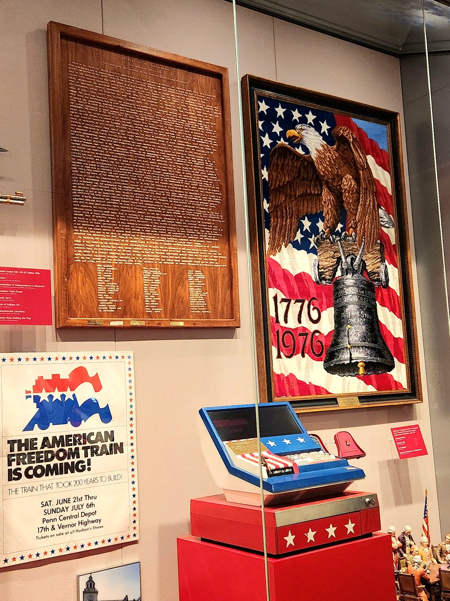Ford_Library's tweet photo. #OTD in 1975, 10 members of Girl Scout Troop #208 from Richland Center, WI, presented a version of the Declaration of Independence, spelled out entirely in alphabet noodles on a walnut plaque, to President Ford. It took 60 hours to arrange more than 8,000 noodles! NAID 45644269 https://t.co/UlqCsQGGw4