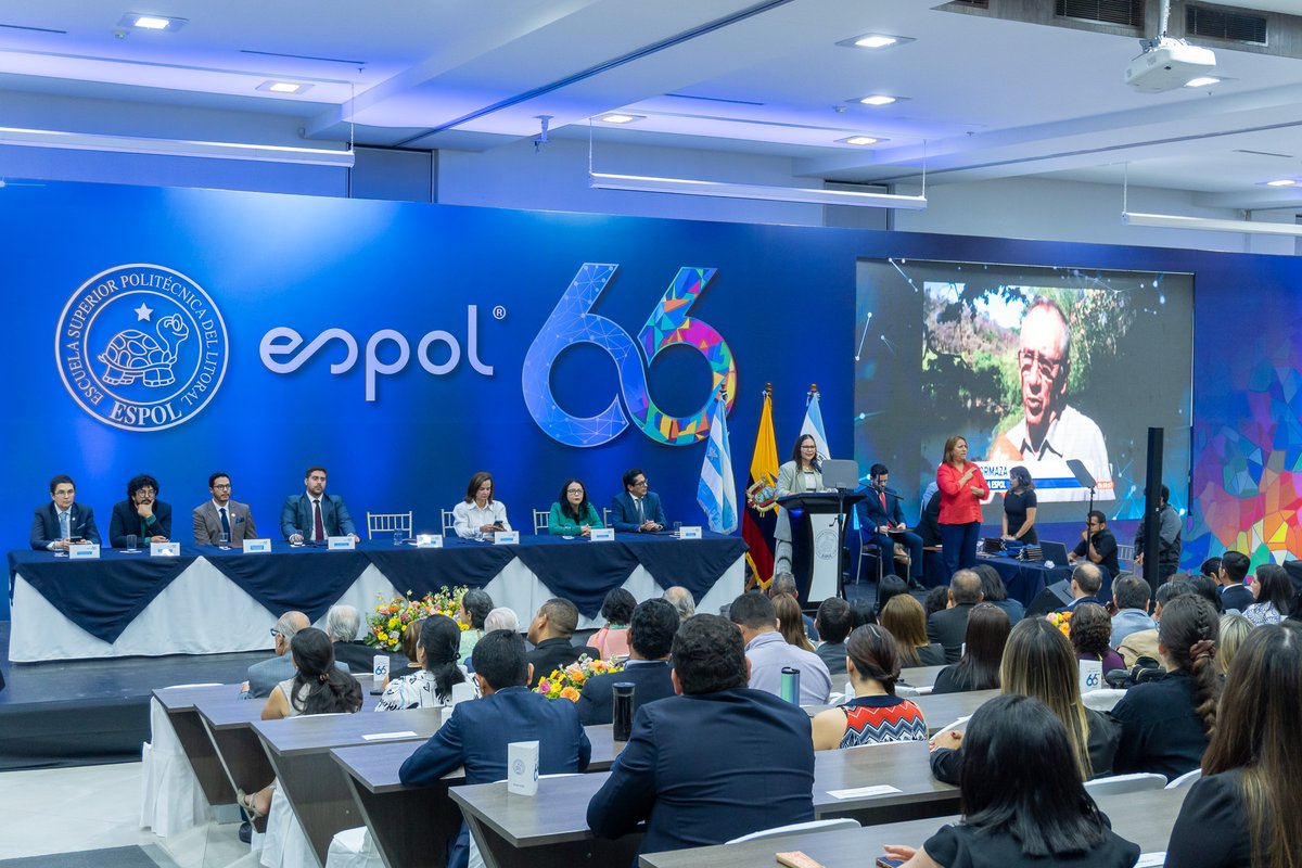 fimcmespol's tweet photo. 🎉 ¡Hoy celebramos 66 años de historia y excelencia en @ESPOL, la universidad pública #1 de 🇪🇨!
Un honor ser parte de esta comunidad académica que transforma vidas y promueve la innovación. #OrgulloESPOL #ESPOL66 #EducaciónDeCalidad 💙🌎 https://t.co/TEx6pEqWtz