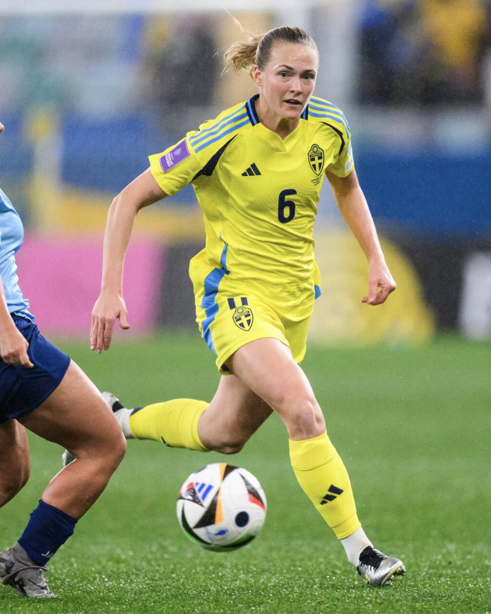 So nice to be back out there tonight and to celebrate it with a big win in front of our amazing fans. Thanks for the support 💛💙
