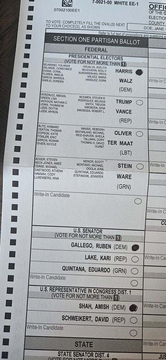 LeoLucyLuke's tweet photo. Great day to be an American in Arizona! Vote!! @RubenGallego
#VoteBlue
#VoteBlueAsifYourLivesDependonit
#turnazblue https://t.co/1TKHV2o7hr