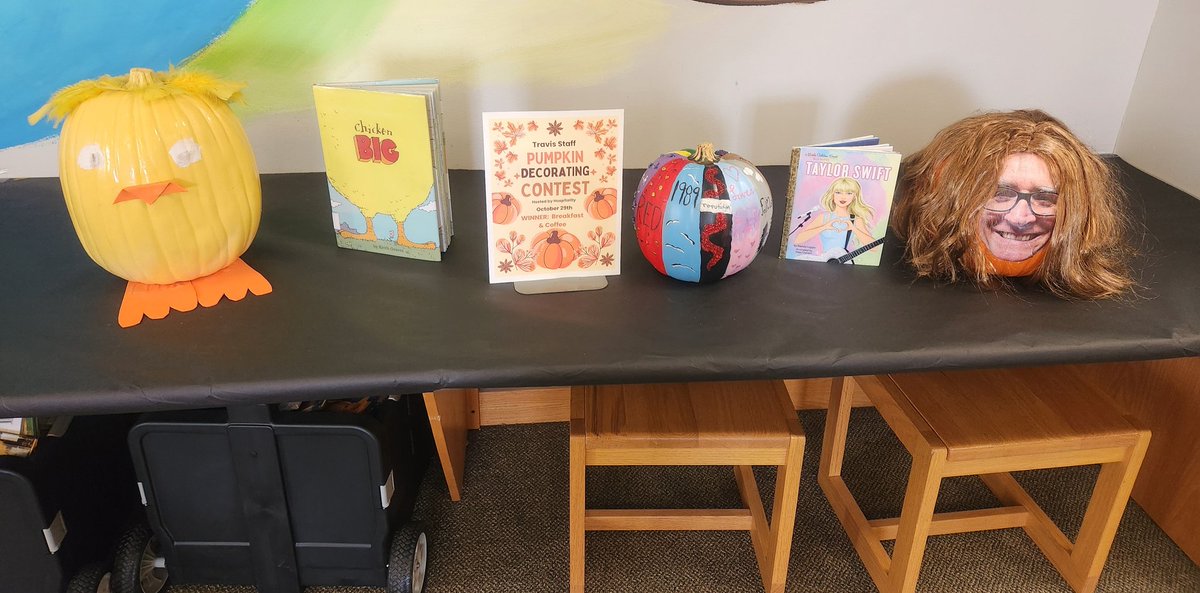 Jennifer Moore (@librarianjmo) on Twitter photo Our 🎃 decorating contest <a href="/traviseshisd/">Travis ES - HISD</a> has produced 3 LEGENDS: Chicken Big, <a href="/taylorswift13/">Taylor Swift</a> & Mr. D! #HappyHalloween from the #library Our 🎃 decorating contest <a href="/traviseshisd/">Travis ES - HISD</a> has produced 3 LEGENDS: Chicken Big, <a href="/taylorswift13/">Taylor Swift</a> & Mr. D! #HappyHalloween from the #library