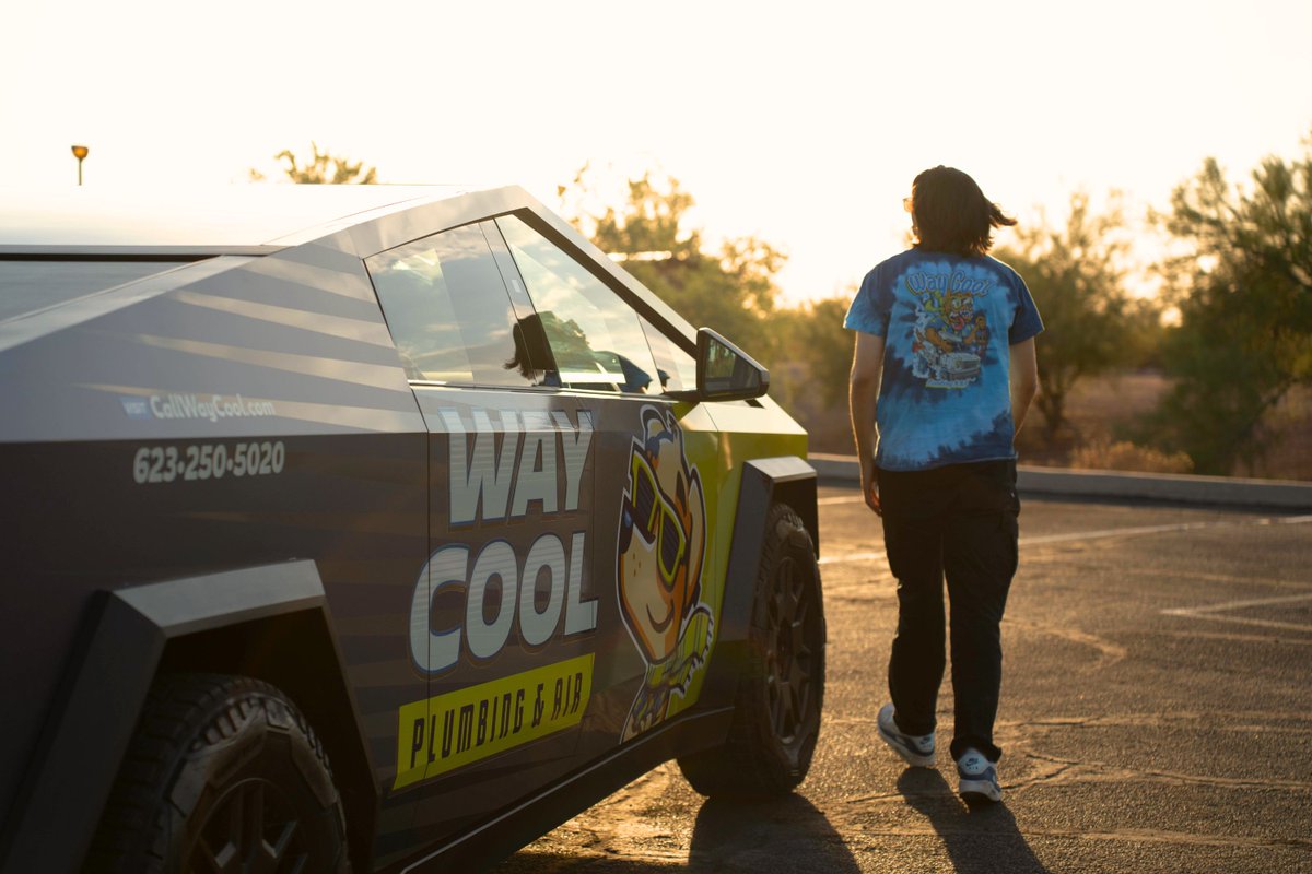 callwaycool's tweet photo. Home service that takes you for a smooth ride! Keep your eyes peeled for the coolest truck in town. Enter our contest on Facebook today! 😎 #StayCoolwithWayCool https://t.co/1Fax1Fp1JS