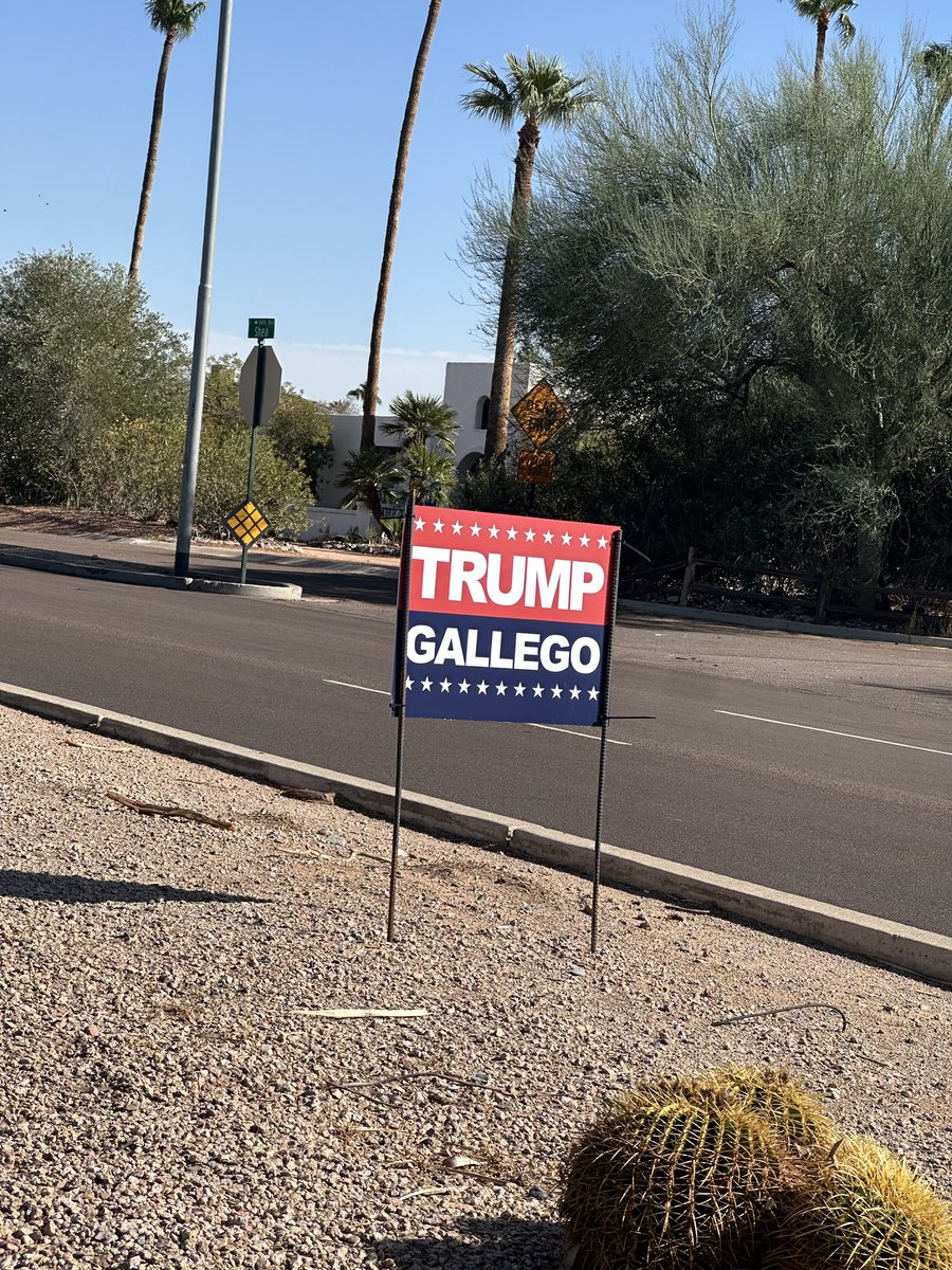 yvonnewingett's tweet image. Spotted in Scottsdale, Arizona. #azsen