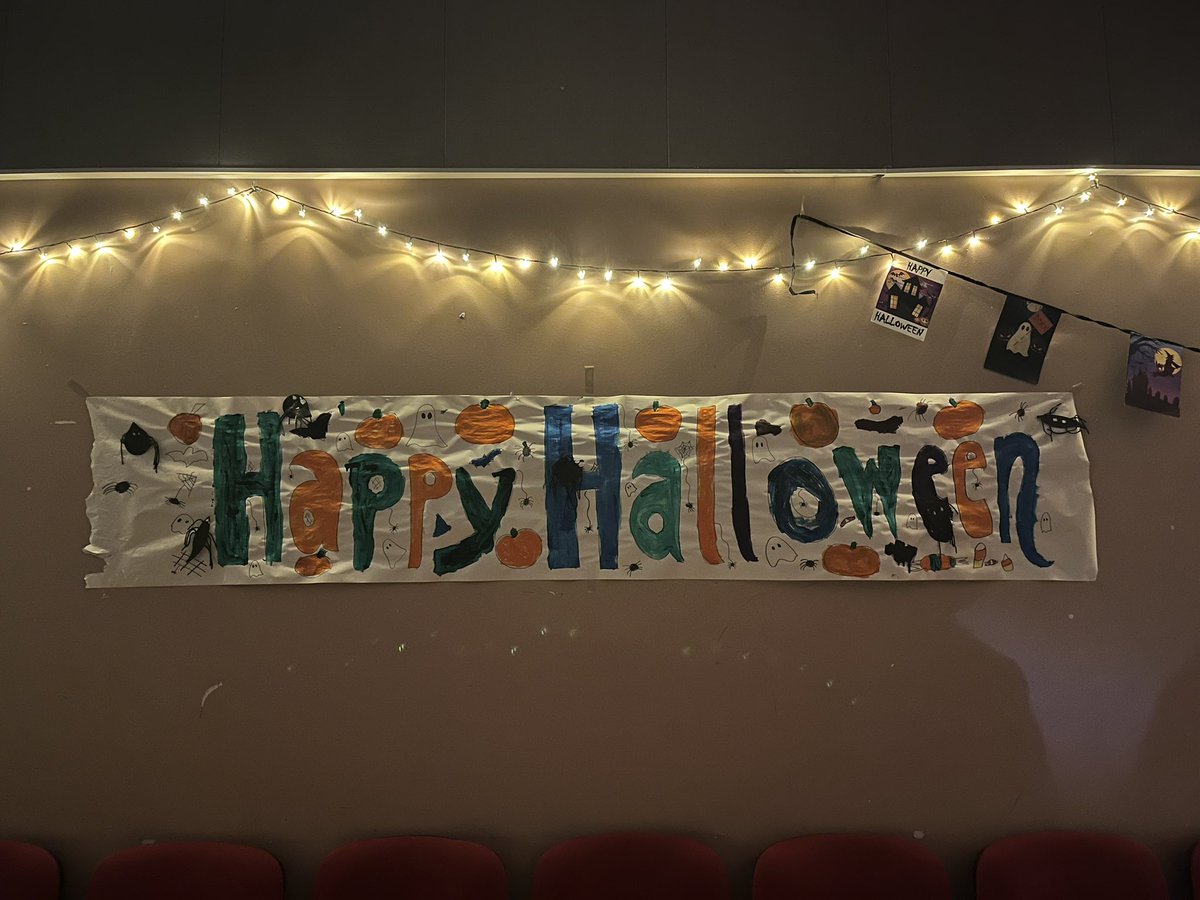 Miss Devlin tweet media