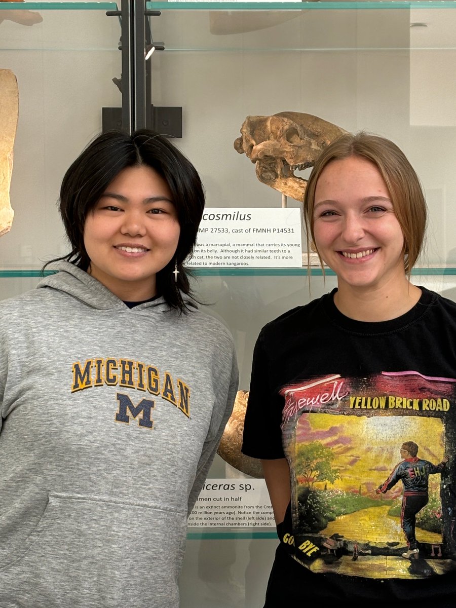 Congrats to @umich undergrads Anna Zhao (L) and Abby Waller (R), who are on their way to Minneapolis to attend #2024SVP thanks to Stocker-Nesbitt Professional Development in Paleontology Awards!