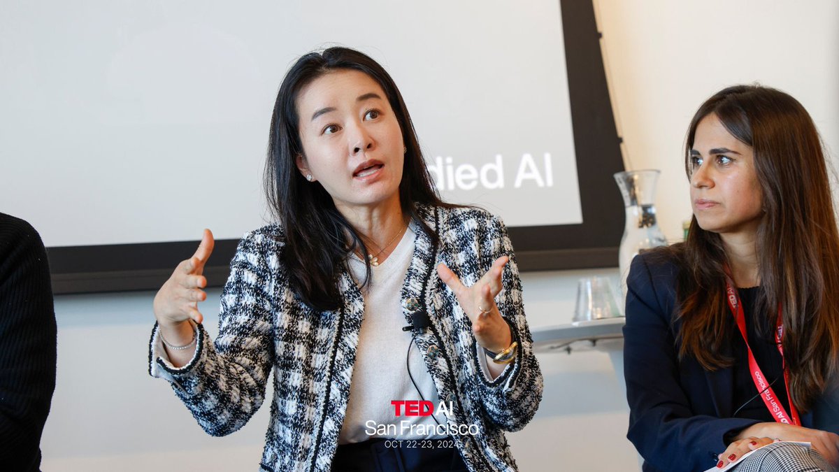 TEDAISF's tweet photo. 🤖 #TEDAI 2024: Embodied Agents Panel  
Sebastien de Halleux, @ipoupyrev, @songyeeyoon and Amit Goel discussed the future of AI-powered robotics, moderated by @shiringhaffary
#AIInnovation #Robotics #TEDAI2024 https://t.co/Oz26aGA7Pp