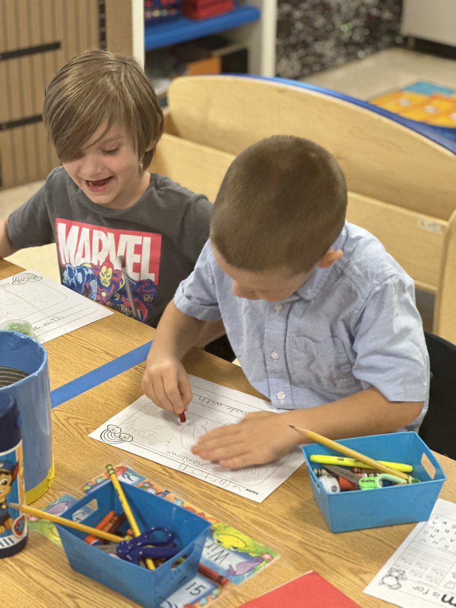 Jason Eaton (@jasoneaton21) on Twitter photo There’s nothing like spending some time with Kindergarten and being reminded of the excitement over the smallest things. Today they read, wrote, drew, and spoke about what makes a rainbow. 🌈 They even created their own rainbows! #principalsinaction <a href="/SmyrnaPrimary/">Smyrna Primary</a> There’s nothing like spending some time with Kindergarten and being reminded of the excitement over the smallest things. Today they read, wrote, drew, and spoke about what makes a rainbow. 🌈 They even created their own rainbows! #principalsinaction <a href="/SmyrnaPrimary/">Smyrna Primary</a>