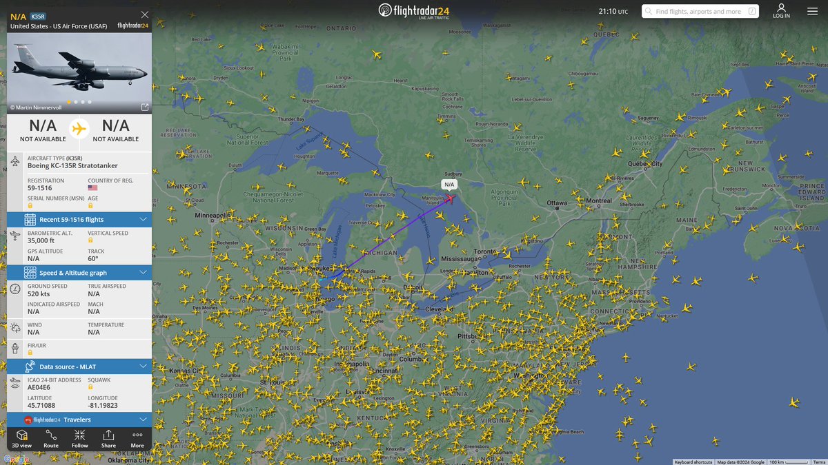 AIYeyENGDdJkjTr's tweet image. Oct. 30 2024
#Milwaukee 128 Air Refueling Wing National Guard Base ==&amp;gt;

#NoCALLSIGN #AE04E6 USAF KC-135R Stratotanker