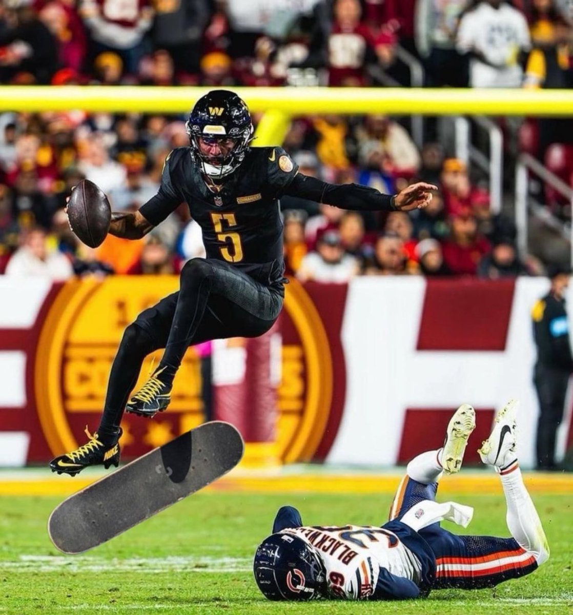 Commanders fans let’s enjoy the ride. <a href="/JayD__5/">Jayden Daniels</a> is the truth!! #raisehail