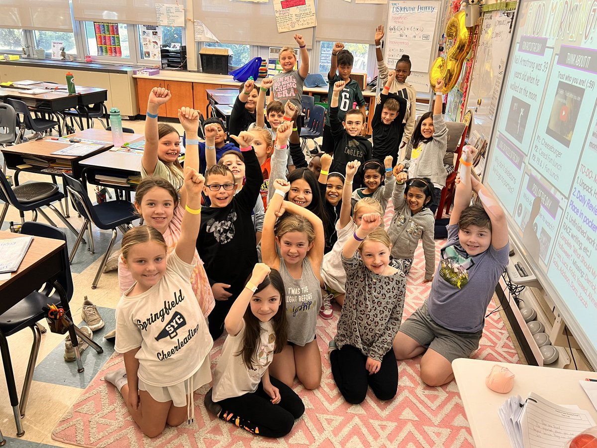 missdudekgrade3's tweet photo. My latest Math Masters and our Mix It Up Day at school to learn new things and hopefully make some new friends! https://t.co/3SIPMC6Tz4