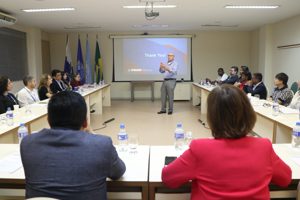 PANAFTOSA-OPS/OMS (@panaftosa_inf) on Twitter photo . <a href="/opsoms/">OPS/OMS</a> organizó hoy una visita con representantes de <a href="/WOAH/">World Organisation for Animal Health</a> <a href="/FAO/">Food and Agriculture Organization</a>, <a href="/UNEP/">UN Environment Programme</a> y <a href="/WHO/">World Health Organization (WHO)</a> en su Centro de Fiebre Aftosa y Salud Pública Veterinaria (PANAFTOSA) en Río de Janeiro, con el objetivo de intercambiar información sobre la cooperación técnica bajo el abordaje de #UnaSalud. . <a href="/opsoms/">OPS/OMS</a> organizó hoy una visita con representantes de <a href="/WOAH/">World Organisation for Animal Health</a> <a href="/FAO/">Food and Agriculture Organization</a>, <a href="/UNEP/">UN Environment Programme</a> y <a href="/WHO/">World Health Organization (WHO)</a> en su Centro de Fiebre Aftosa y Salud Pública Veterinaria (PANAFTOSA) en Río de Janeiro, con el objetivo de intercambiar información sobre la cooperación técnica bajo el abordaje de #UnaSalud.