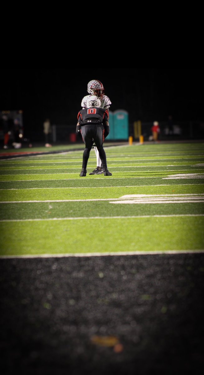JaimierScott's tweet photo. #badgerboy 🦡‼️
73 tkl
3 ints
13 pd Full szn ⬇️
2 FF
10 tds (2 rush)
733 all purpose
https://t.co/YqgEb7g6At https://t.co/TNmoQGOVgJ