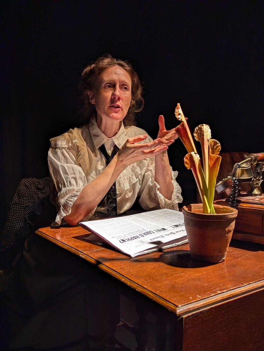 Green Room Reviews tweet media