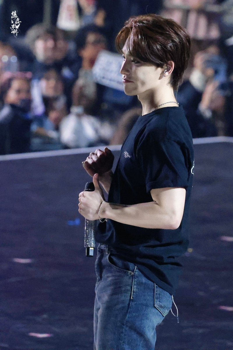 SEVENTEEN RIGHT HERE IN NYC
#디노 #DINO #ディノ
#SEVENTEEN #세븐틴