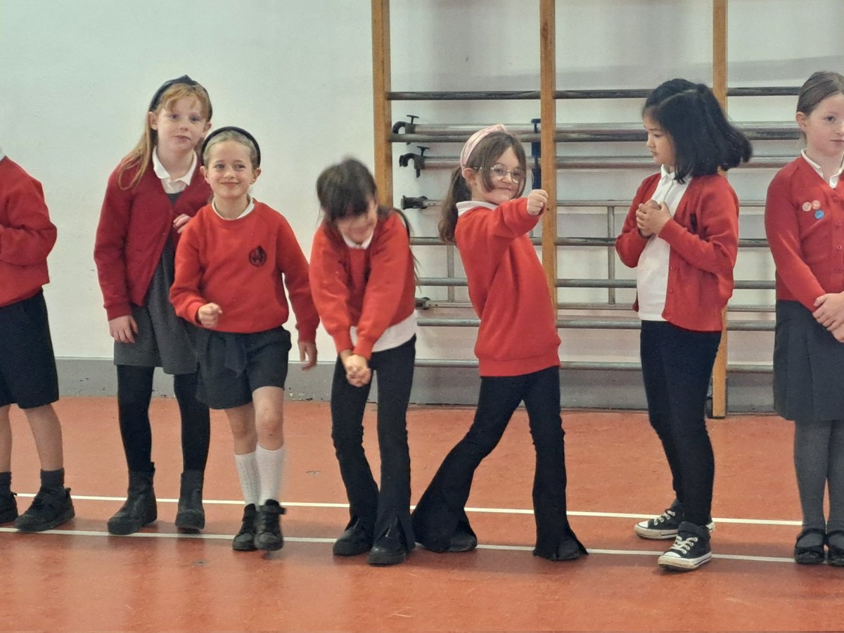 Law Primary School tweet media